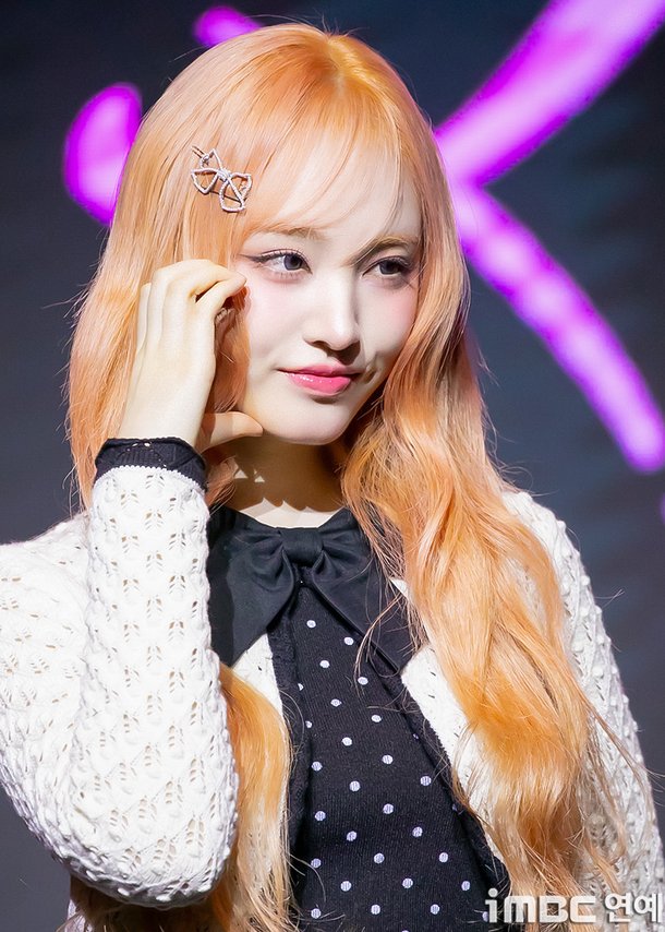 [포토] 리즈, 예쁘니? : 네이트 뉴스