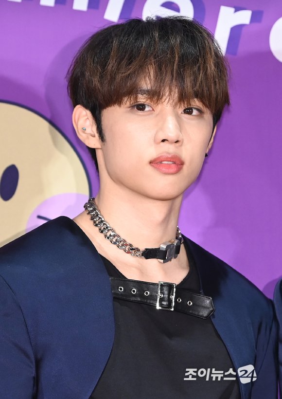[포토]더보이즈 선우, '훔치고 싶은 입술' : 네이트 연예