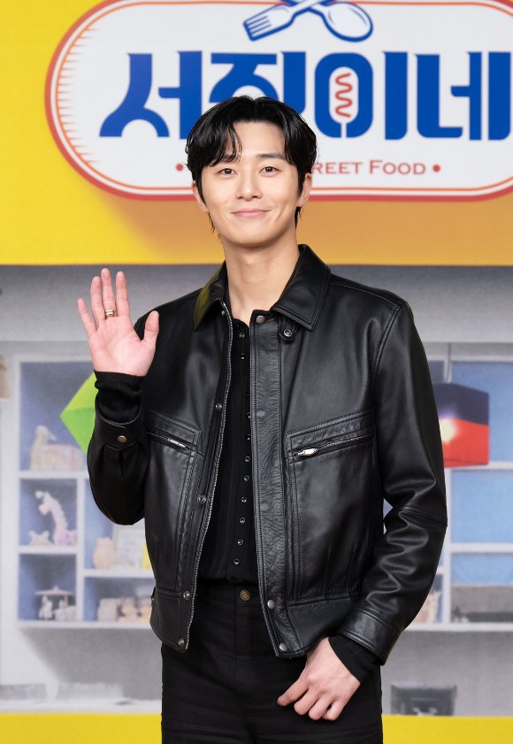 [포토]'서진이네' 박서준, 훈훈한 미소 : 네이트 연예