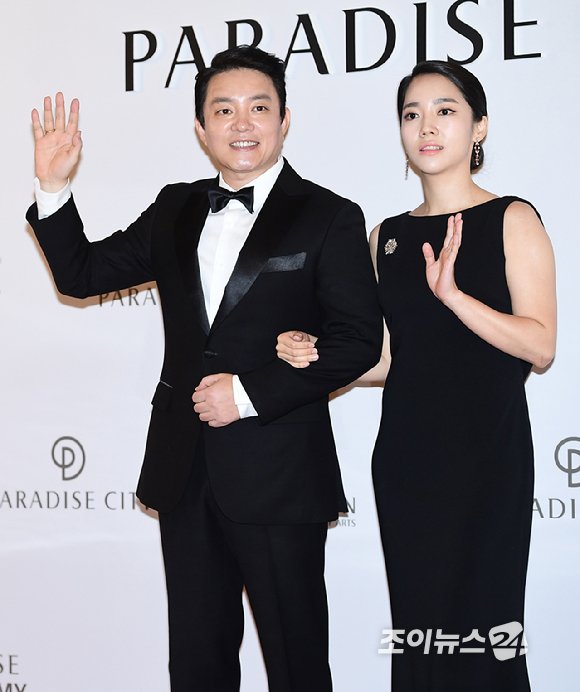 Lee Beom-soo and Lee Yun-jin break up after 14 years of marriage ...