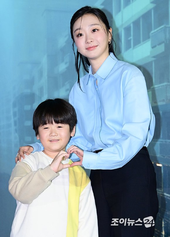 '대홍수' 김다미 