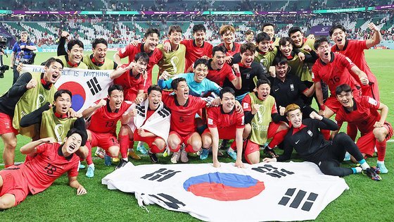 16강행 한국 벌써 188억 챙겼다…선수들 받을 '대박 보너스'는 : 네이트 스포츠