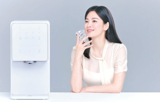 [비즈스토리] 아이스룸 탑재, 하나의 코크서 얼음·물 동시 출수 : 네이트 뉴스