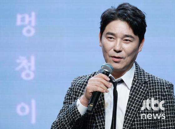 임창정, 28년 이어온 한결같은 감성 결정체 '멍청이'[종합] : 네이트 연예