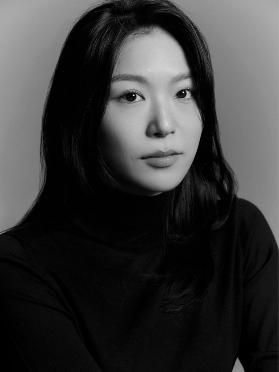 깊이 있는 분위기…배우 장선 '식초의 온도' 주인공 : 네이트 연예