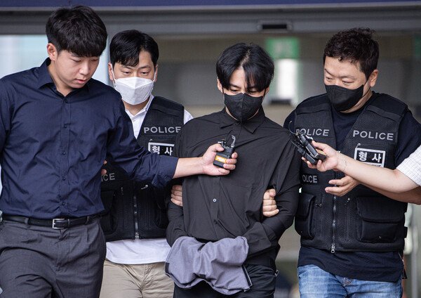 조폭 출신 유튜버와 집단 마약 혐의 BJ 세야 '구속 송치' : 네이트 뉴스