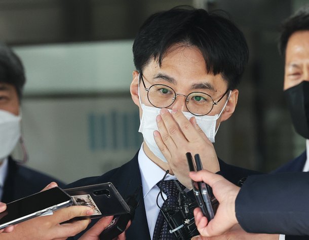'성남 FC 수사 갈등' 사의 표명한 박하영 차장검사, 
