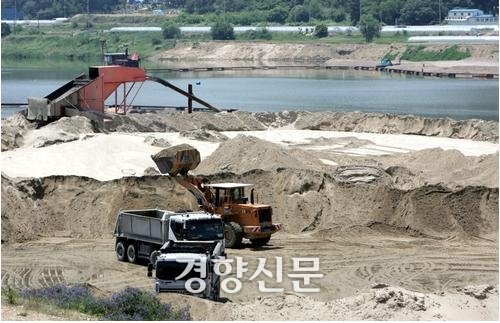 건설 순환골재 품질인증 KS로 일원화…국토부 통합 인증 추진 : 네이트 뉴스