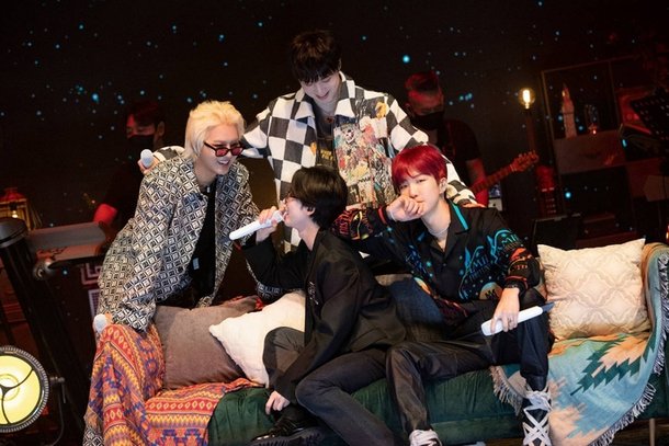 위너, 2022 피날레 장식…'팬과 함께♥' : 네이트 연예