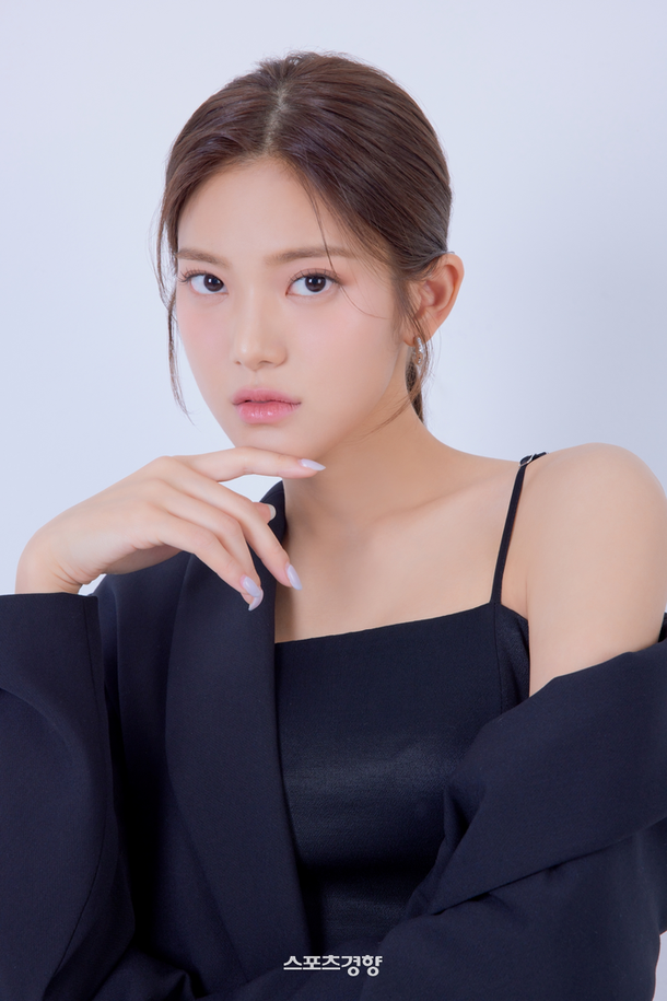민서, 새 얼굴 | 네이트 연예