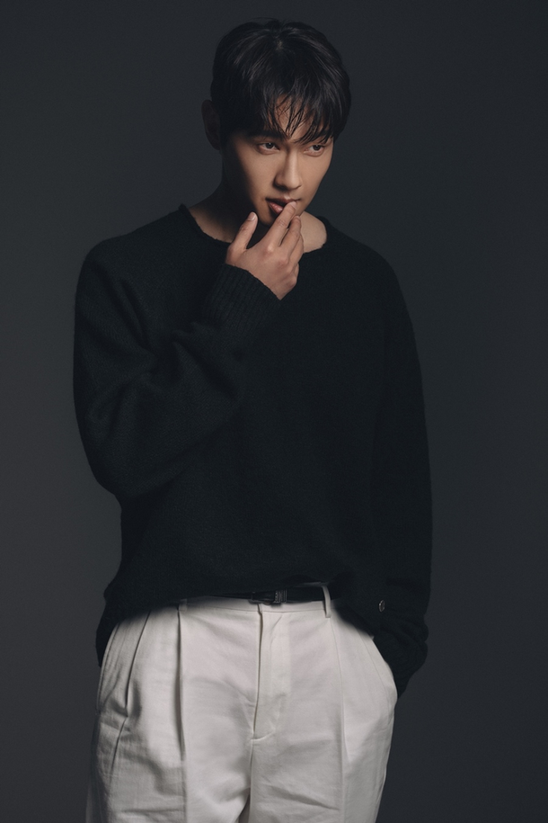 지현우, 새로운 모습 : 네이트 연예