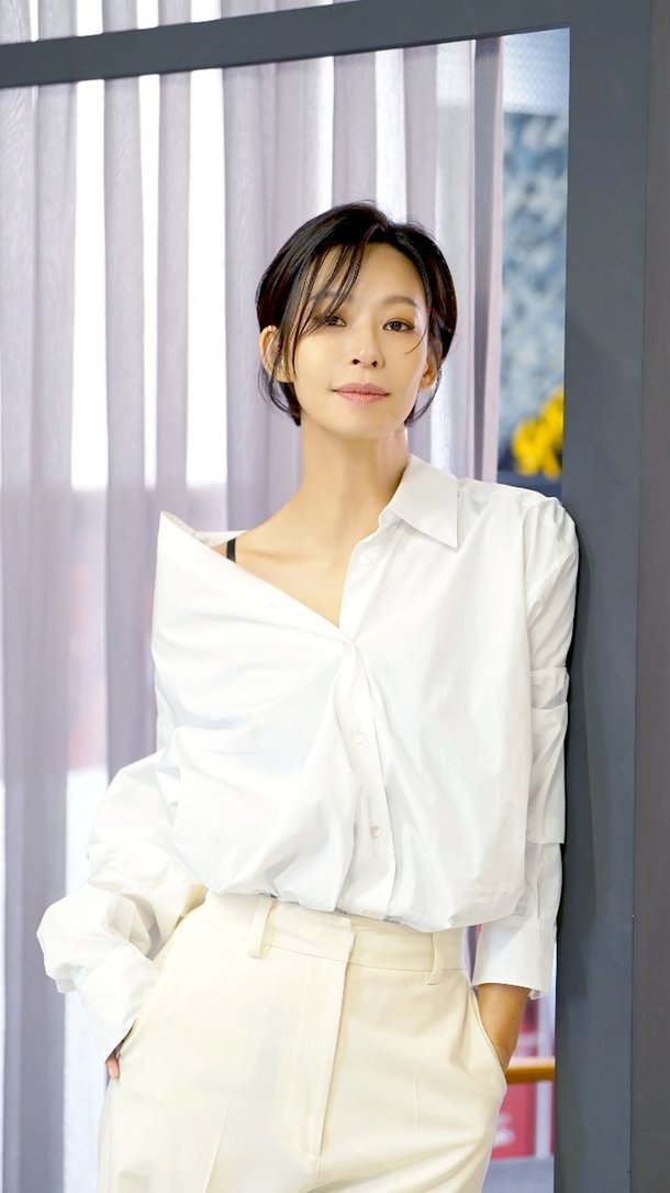 '피라미드 게임' 정애연, 꽃길 따라 걸어볼까[인터뷰] | 아이돌24시 : 네이트 연예