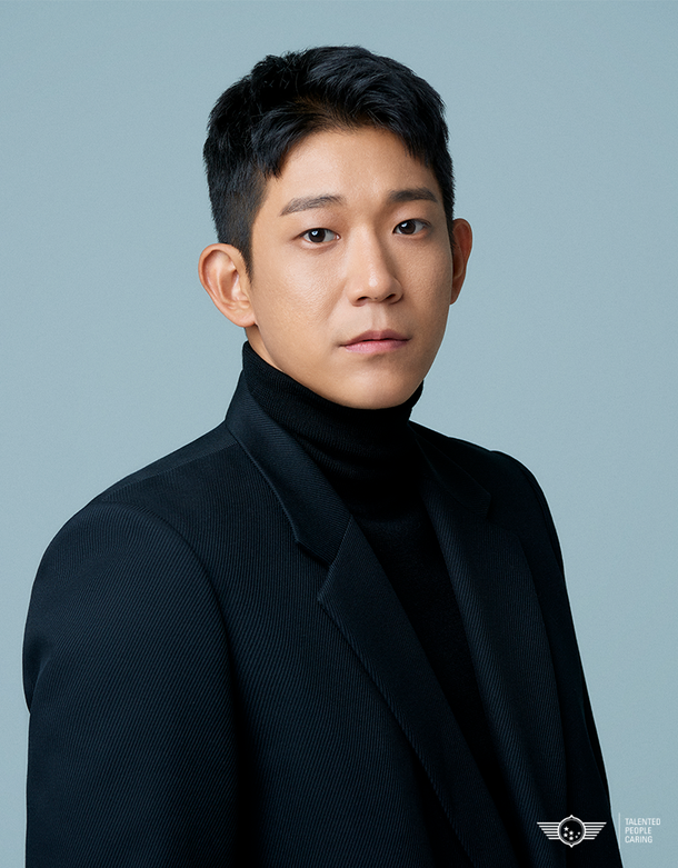 김범수, 연극 '더 컴업펀스(The Comeuppance)' 출연! 주현영과 호흡 기대 : 네이트 연예