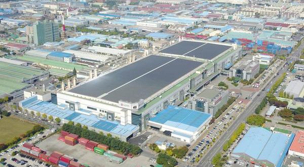LG Innotek buying factory line from LG Elec for expansion, shares on ...