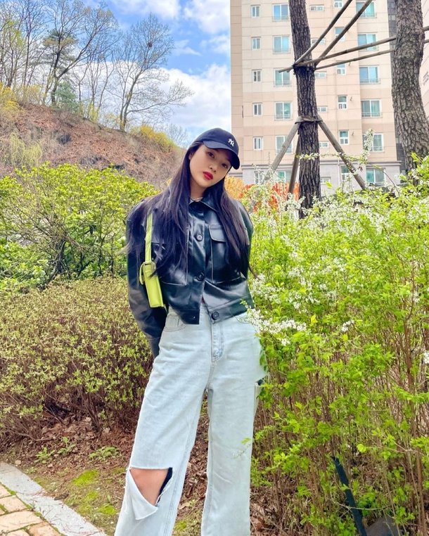 레드벨벳 조이, 봄 나들이 간 상큼한 힙한 언니 : 네이트 연예 레드벨벳 조이, 봄 나들이 간 상큼한 힙한 언니 : 네이트 연예