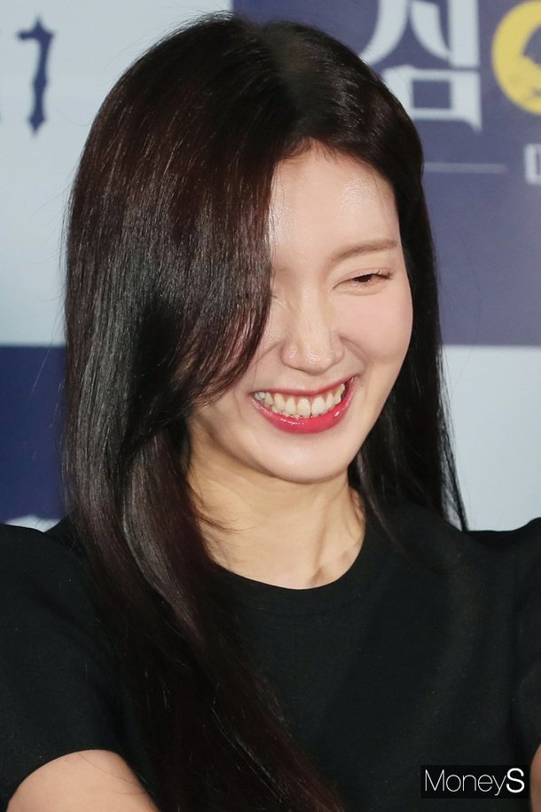[머니S포토] 채서진 