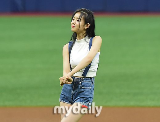 [MD포토] 우아! 우연 '새침 매력 표정' : 네이트 연예