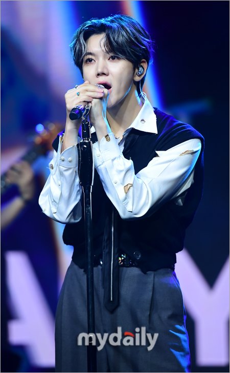 [MD포토] 렌 '멋진 음색' : 네이트 연예