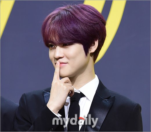 [MD포토] NCT DREAM 천러 '눈웃음 담은 입술' : 네이트 연예