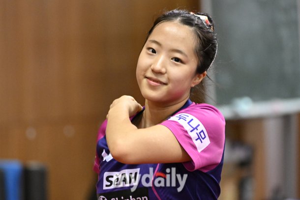 &amp;#39;삐약이&amp;#39; 신유빈 &amp;quot;이야? 삐약&amp;quot; 진짜로 들리는 소리…꾸밈 없는 귀여움은 리얼 [곽경훈의 현장] : 네이트 스포츠