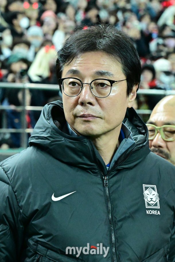 [MD현장인터뷰] &amp;quot;이강인 교체 출전 후회 없다, 선발 명단에 나의 개인 감정은 사치&amp;quot;…단호했던 황선홍 감독 : 네이트 스포츠
