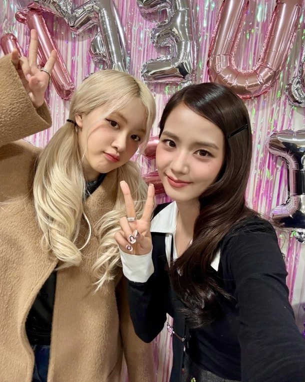 지수♥로제, 블랙핑크 내전 &amp;quot;내가 더 사랑해&amp;quot; 애정 가득 : 네이트 연예