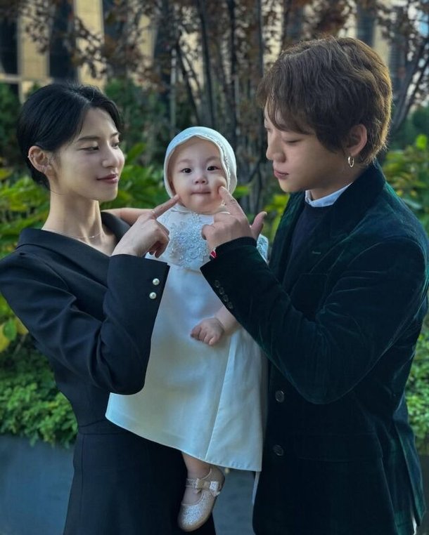 양홍원 원현주 가족 공개 사진