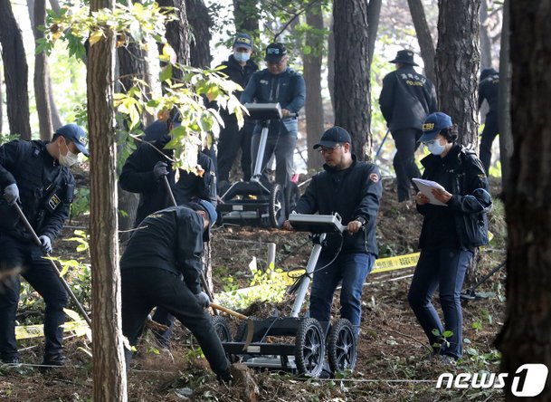 이춘재가 자백한 실종사건 수색작업 나선 경찰 : 네이트 뉴스