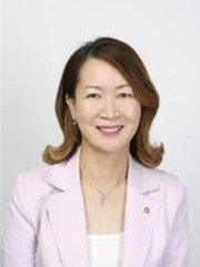 충주 출신 윤교진 뉴질랜드 한인학교 교장 'HQSM' 훈장 받아 : 네이트 뉴스