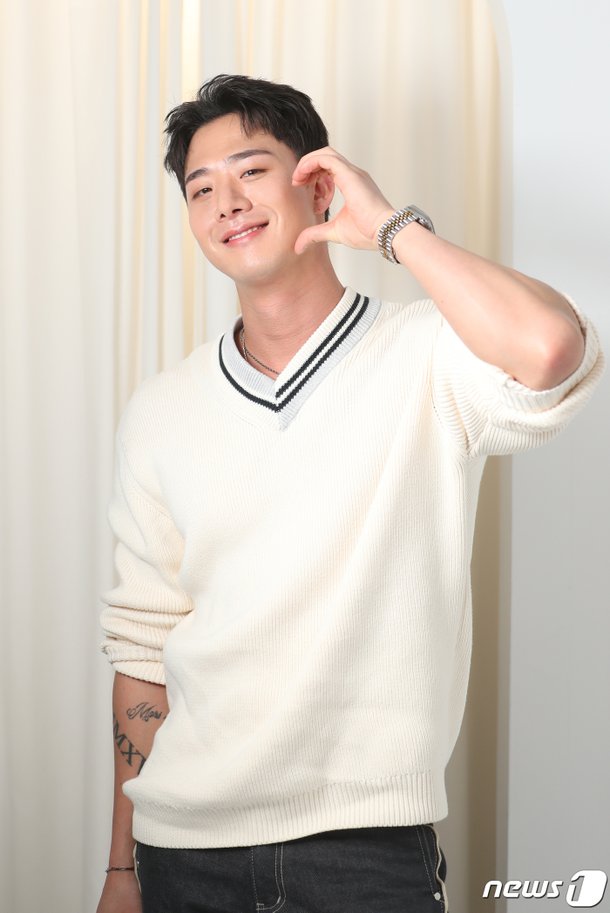 차현승, 근육질 볼 하트 : 네이트 연예