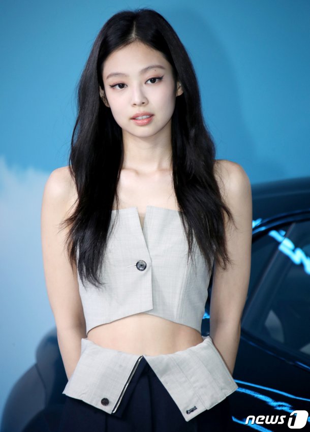 블랙핑크 제니, 배우로 제76회 칸영화제 참석…연기 데뷔작 '더 아이돌'로 초청 | 네이트 연예