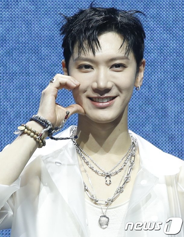 NCT 텐, 설레는 첫 솔로 데뷔 : 네이트 연예