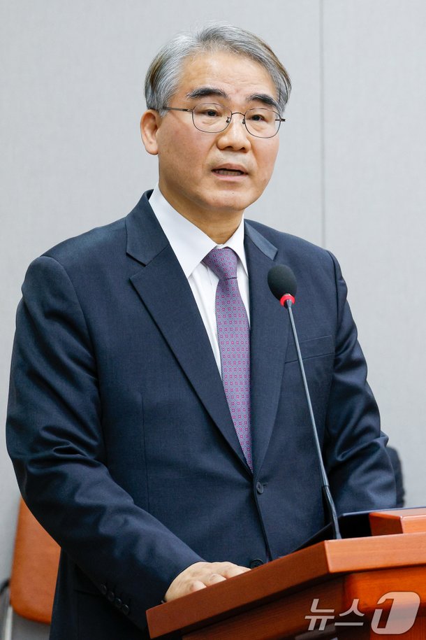 인사말하는 조한창 후보자 : 네이트 뉴스