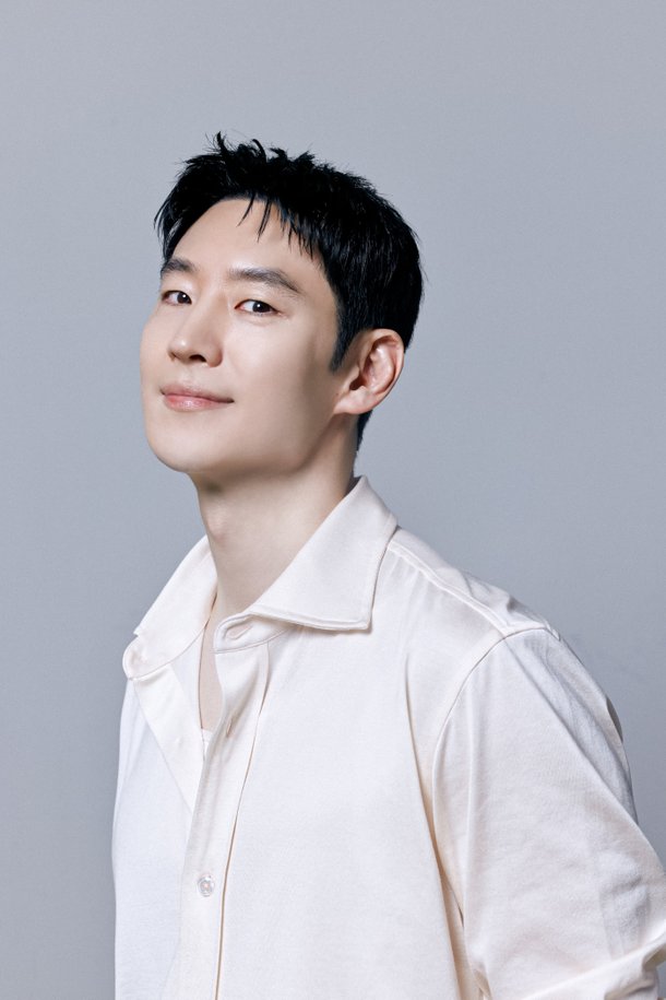 이제훈 &amp;quot;괜히 회사 차려서 고생…&amp;#39;협상의 기술&amp;#39; 통해 배웠다&amp;quot; [N인터뷰] : 네이트 연예