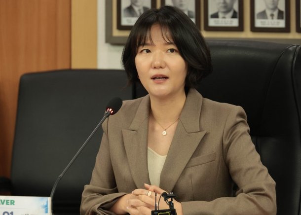 최수연 네이버 대표, 마크롱 프랑스 대통령과 AI 협력 논의 : 네이트 뉴스