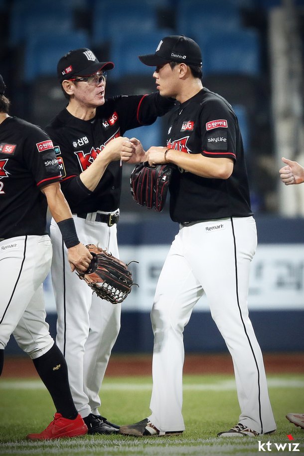 KT 김재윤 최근 호투 비결 