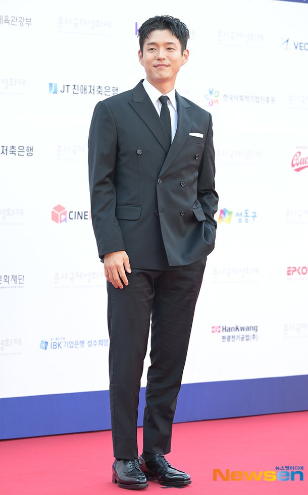 하준, 춘사영화제 왔어요~[포토엔HD] : 네이트 연예