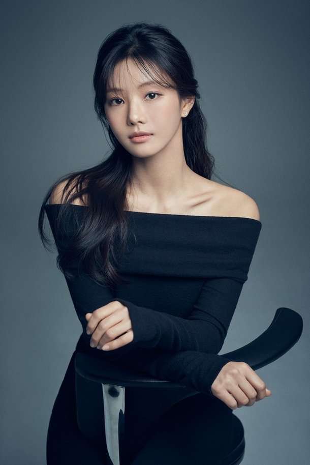 이세희 새 프로필 공개, 단단이 이렇게 예뻤나 : 네이트 연예