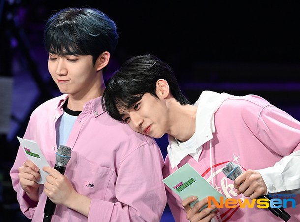 '더쇼 특별 MC'템페스트 화랑, 기댈곳은 형섭 형뿐 [포토엔HD] : 네이트 연예