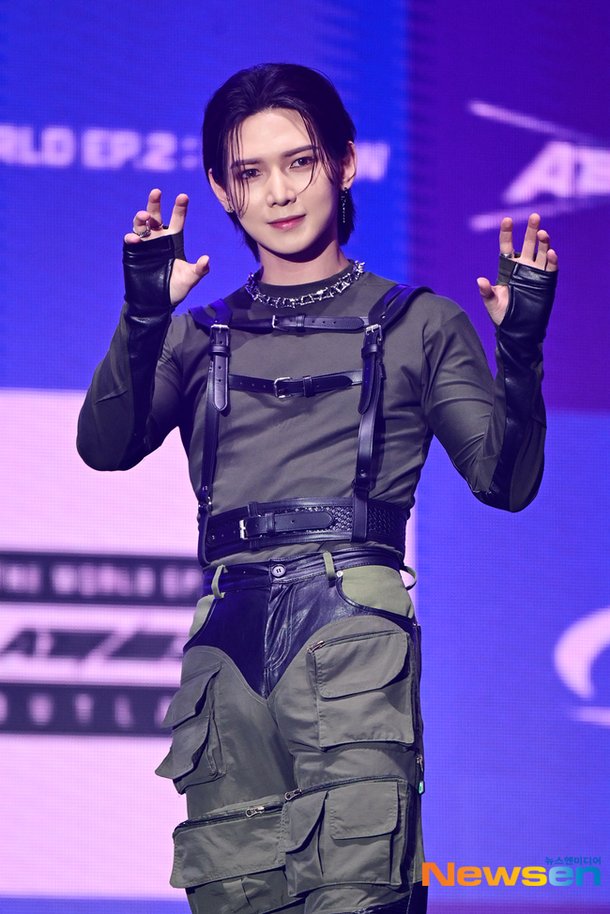 에이티즈 여상, 골드리트리버 생일 포즈[포토엔HD] : 네이트 연예