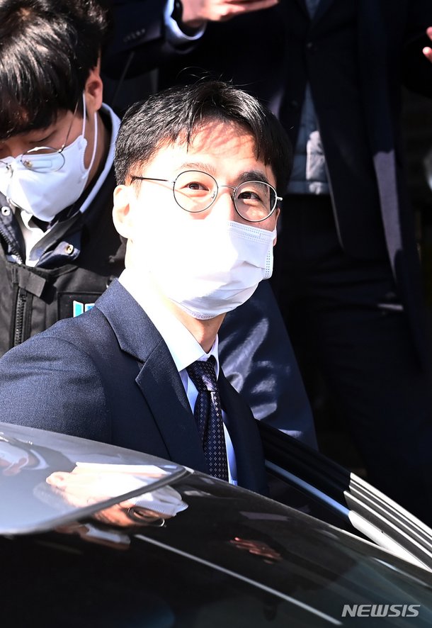 퇴임식 마친 박하영 차장검사 : 네이트 뉴스