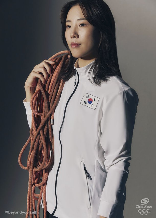 한국 여자 스포츠클라이밍, 스피드 계주 예선 2위로 4강 진출 : 네이트 스포츠