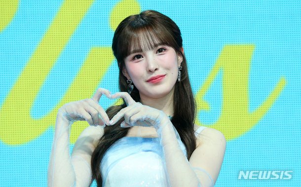 위클리의 재희 : 네이트 연예