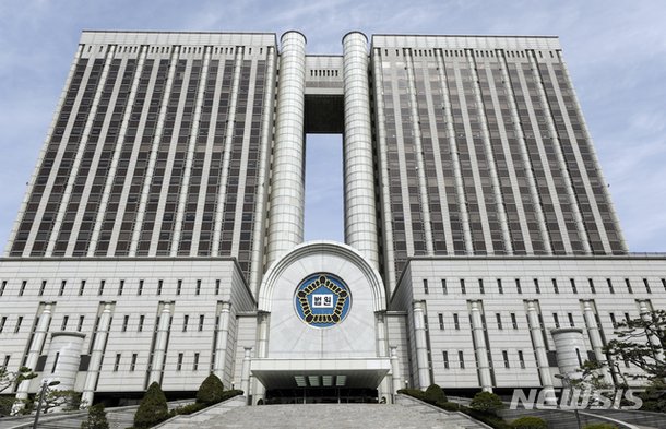 이재명 '대장동 사건' 재판장 교체…'내란 사태' 재판장 유임 : 네이트 뉴스