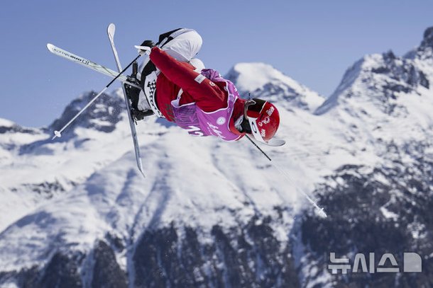 경기 펼치는 정대윤