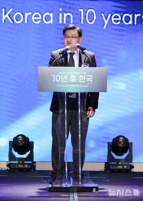 축사하는 조영준 대한상의 지속가능경영원장 [뉴시스 포럼] : 네이트 뉴스
