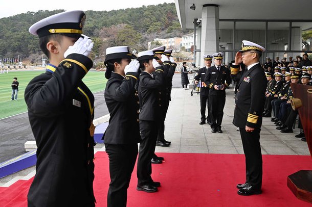 육사 국정감사 사관학교 통합 총정리｜찬반 논쟁&middot;3조 원 이전비용&middot;대전 자운대&middot;육해공 교장 발언