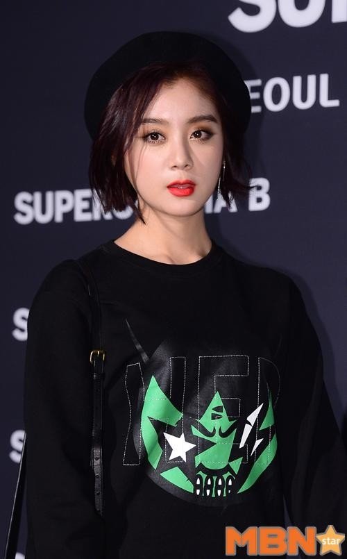 원더걸스 혜림 DJ 발탁, KBS 월드라디오로 전 세계 만난다…새로운 매력 기대 : 네이트 연예