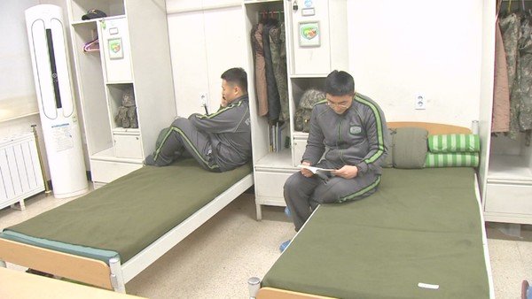 전군 병사 생활관에 모포 대신 상용이불 보급 : 네이트 뉴스