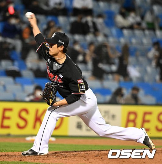 [사진]주권,'실점은 없다' : 네이트 스포츠